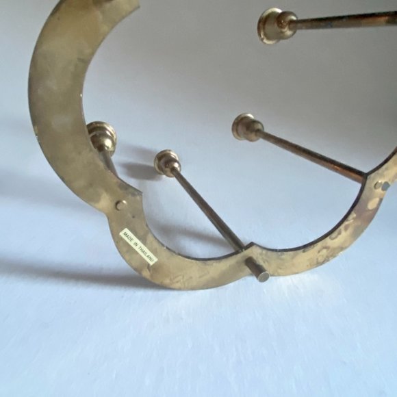 Large Vintage Brass Tabletop Candelabra Candlestick Holder | Holds 6 Candles - Picture 6 of 8